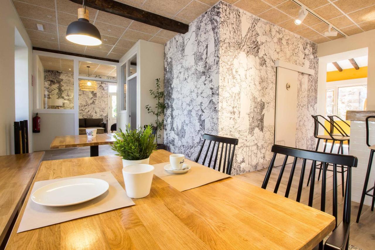 Hostal Lierganes Fluviarium Rooms Zewnętrze zdjęcie