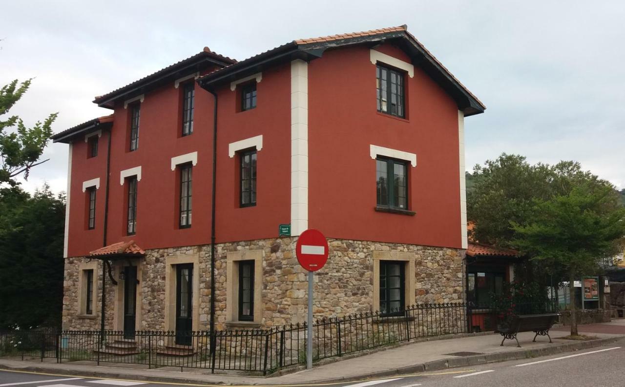 Hostal Lierganes Fluviarium Rooms Zewnętrze zdjęcie