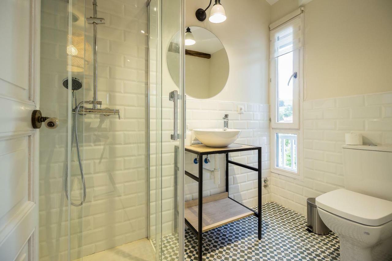 Hostal Lierganes Fluviarium Rooms Zewnętrze zdjęcie