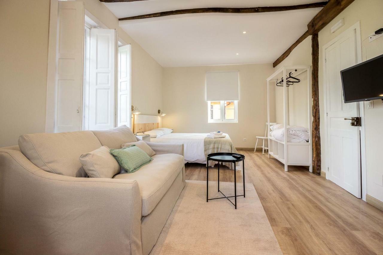 Hostal Lierganes Fluviarium Rooms Zewnętrze zdjęcie